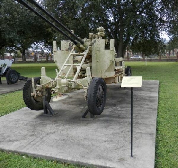 M1939 AUTOMATIC AIR DEFENSE G (61K) WAR MEMORIAL