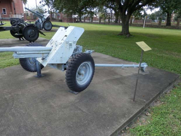 M1937 ANTI-TANK GUN SOVIET UNION WAR MEMORIAL