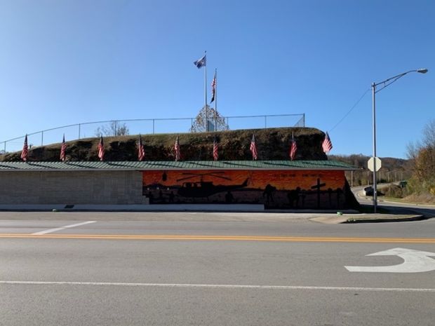 LEE COUNTY VETERANS WALL MEMORIAL