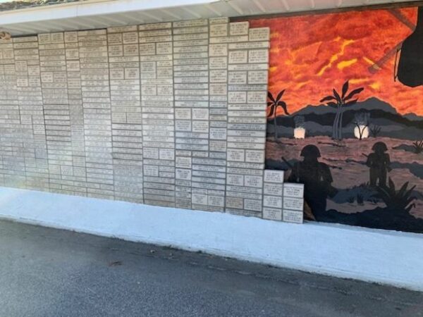 LEE COUNTY VETERANS WALL MEMORIAL CLOSE-UP