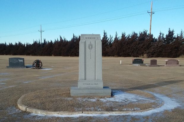 FOWLER CEMETERY ALL WARS VETERANS MEMORIAL