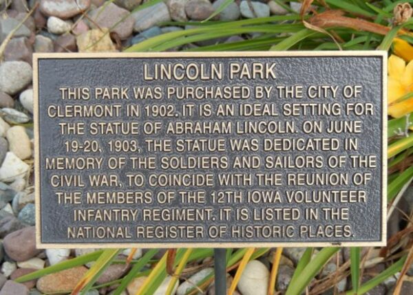 ABRAHAM LINCOLN STATUE AND PARK MEMORIAL PLAQUE B