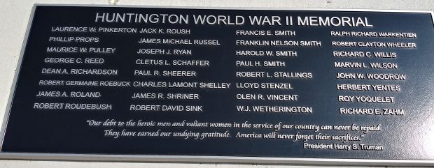 HUNTINGTON WORLD WAR II MEMORIAL PLAQUE C