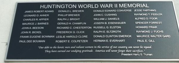 HUNTINGTON WORLD WAR II MEMORIAL PLAQUE A