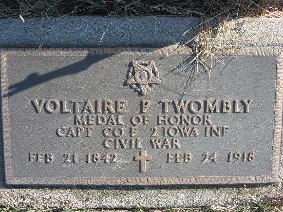 CAPT. VOLTAIRE P. TWOMBLY MEDAL OF HONOR GRAVESTONE
