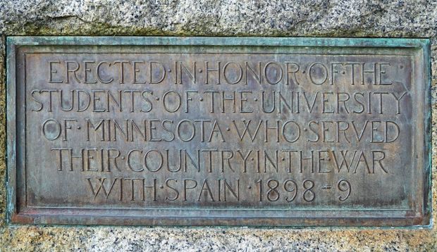 UNIVERSITY OF MINNESOTA SPANISH-AMERICAN WAR MEMORIAL PLAQUE