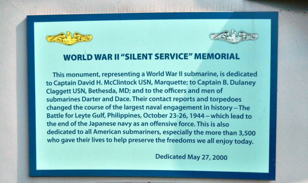WORLD WAR II “SILENT SERVICE” MEMORIAL PLAQUE