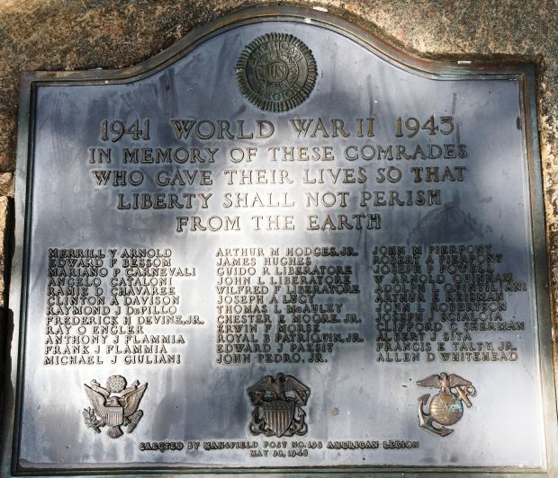 MANSFIELD WORLD WAR II HONOR ROLL MEMORIAL PLAQUE