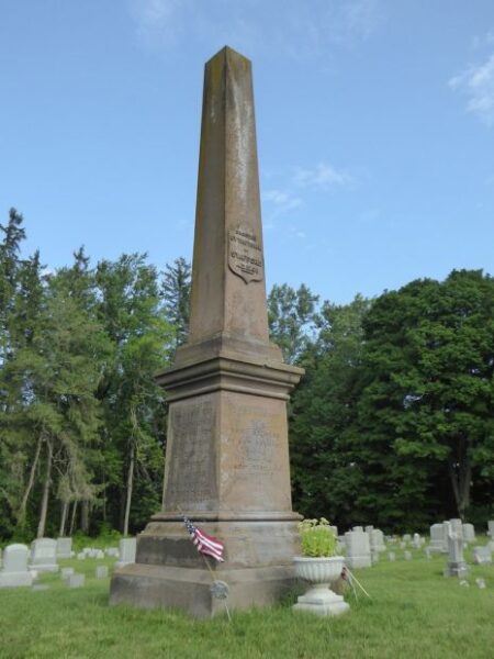 TOWN OF STAFFORD GREAT REBELLION WAR MEMORIAL