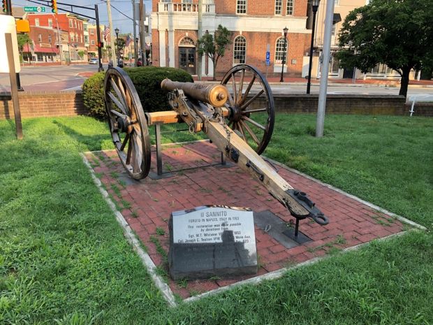IL SANNITO REVOLUTIONARY WAR MEMORIAL CANNON