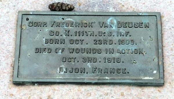 CORP. FREDERICK VAN DEUSEN WAR MEMORIAL PLAQUE