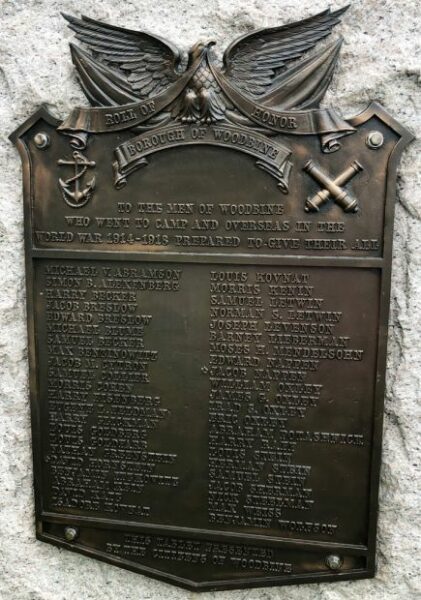 WOODBINE ROLL OF HONOR WORLD WAR MEMORIAL PLAQUE