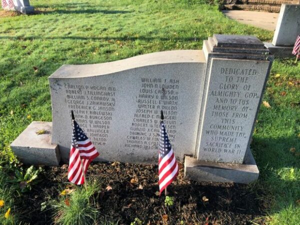 BURLINGTON, NJ WORLD WAR II MEMORIAL RIGHT LEFT STONE
