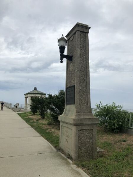 WORLD WAR MEMORIAL BRIDGE