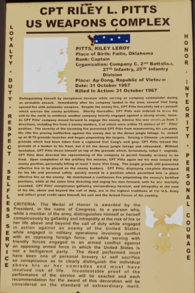 CPT RILEY L. PITTS WAR MEMORIAL PLAQUE
