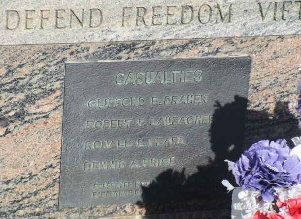 MINERVA WAR VETERANS MEMORIAL PLAQUE C