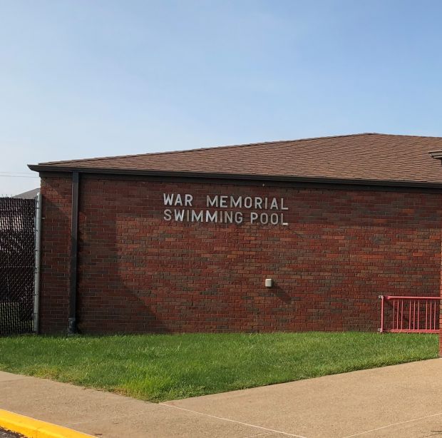 TORONTO WAR MEMORIAL SWIMMING POOL,