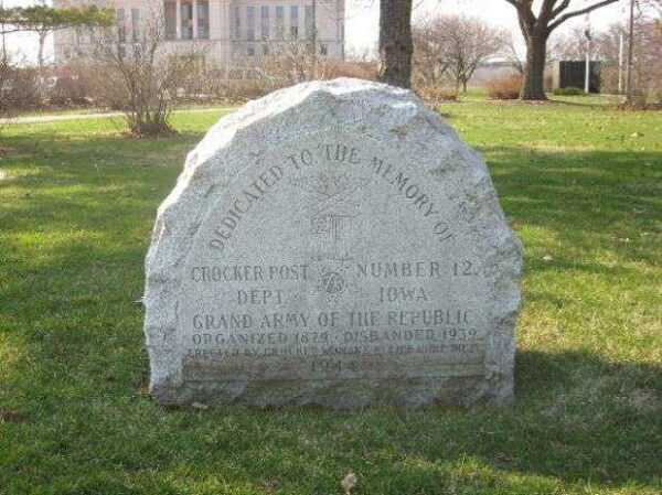 CROCKER POST NO. 12 G.A.R. MEMORIAL