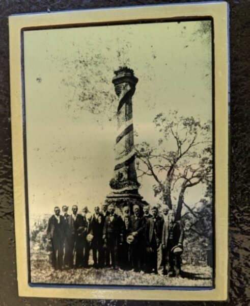 MORRESTOWN SOLDIERS MONUMENT PHOTO
