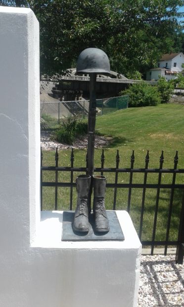 VILLAGE OF AMSTERDAM BATTLEFIELD CROSS MEMORIAL