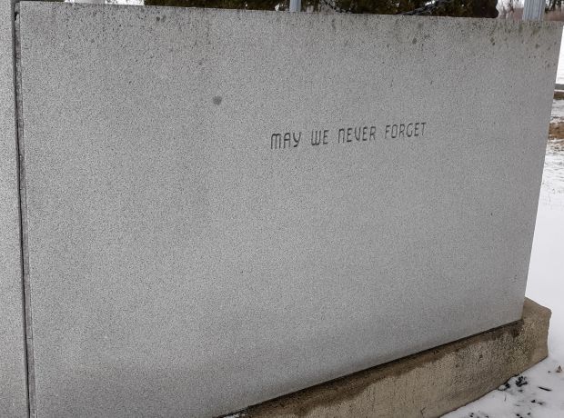 AMERICAN LEGION POST 621 VETERANS MEMORIAL RIGHT STONE