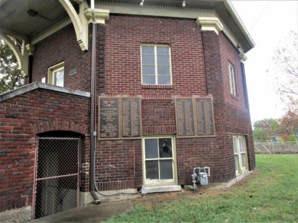 LOCKLAND WORLD WAR MEMORIAL