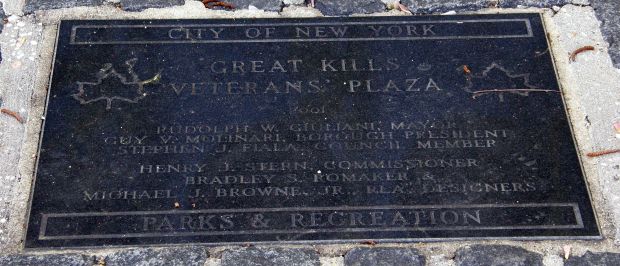 GREAT KILLS VETERANS PLAZA MEMORIAL PLAQUE
