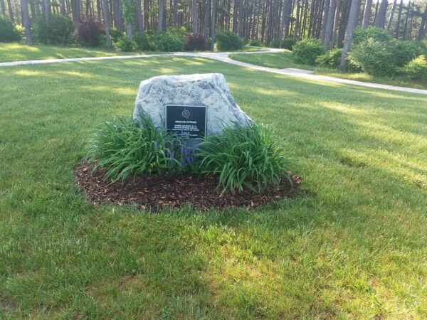 COUNT PULASKI CHAPTER, NSDAR AMERICAN VETERANS MEMORIAL
