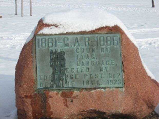 G.A.R. ONE COUNTRY CIVIL WAR MEMORIAL