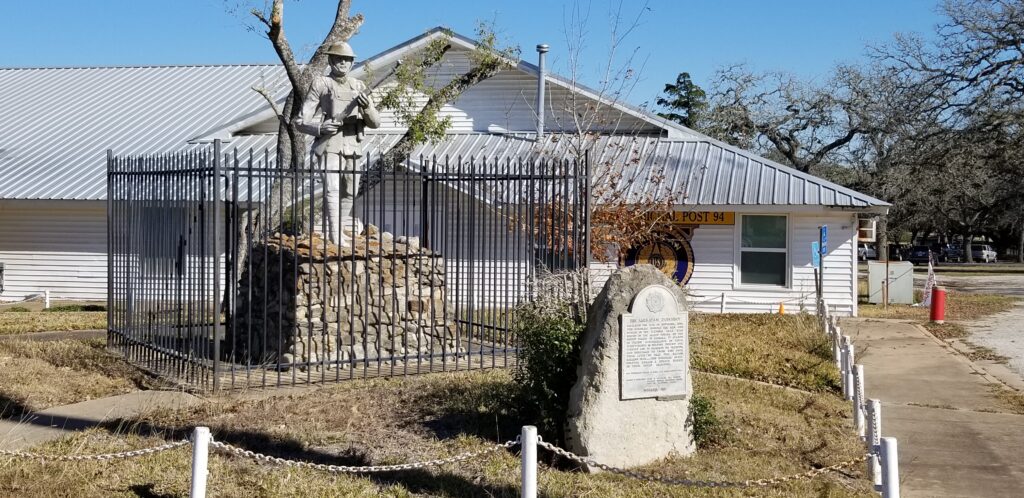 FLATONIA THE AMERICAN DOUGHBOY WAR MEMORIAL