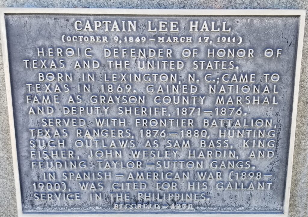 CAPTAIN LEE HALL WAR MEMORIAL PLAQUE