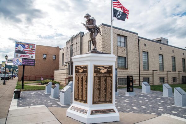 VFW POST 402 VETERANS WAR MEMORIAL PARK