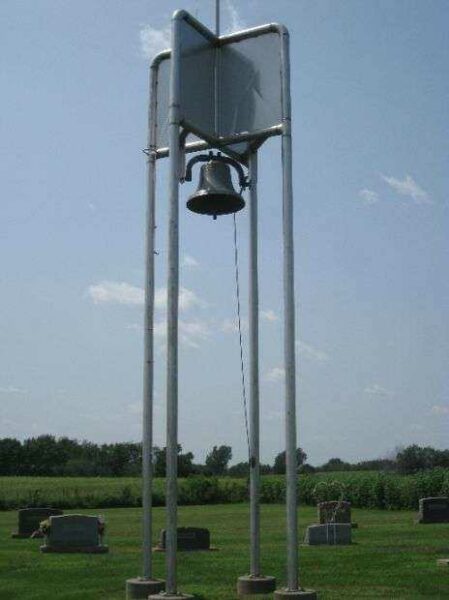 GLASGOW CEMETERY VETERANS MEMORIAL BELL