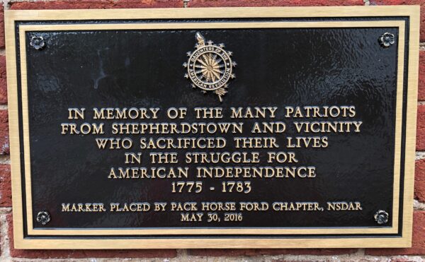 SHEPHERDSTOWN AND VICINITY PATRIOTS OF THE AMERICAN INDEPENDENCE MEMORIAL PLAQUE