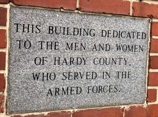 HARDY COUNTY ARMED FORCES MEMORIAL BUILDING TABLET