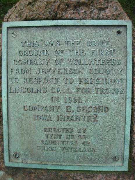COMPANY E, SECOND IOWA INFANTRY DRILL GROUND MEMORIAL PLAQUE