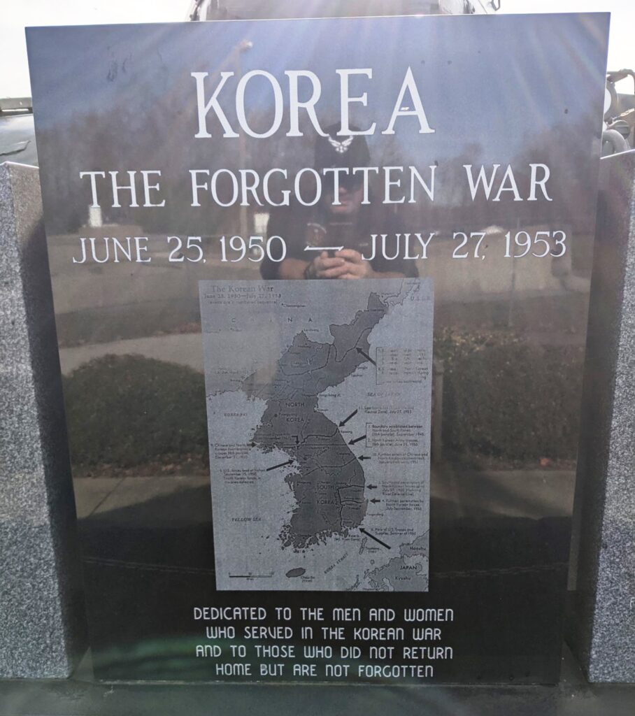 FAYETTEVILLE KOREAN WAR MEMORIAL TANK CENTER STONE