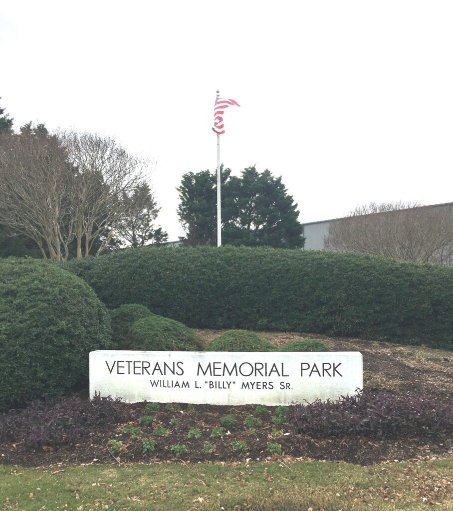 VETERANS MEMORIAL PARK WILLIAM L. “BILLY” MYERS SR. ENTRANCE STONE
