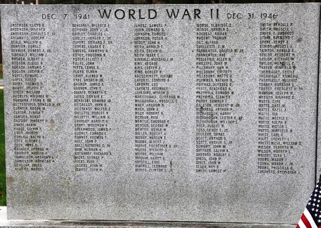LONDONDERRY WAR VETERANS MEMORIAL LEFT STONE