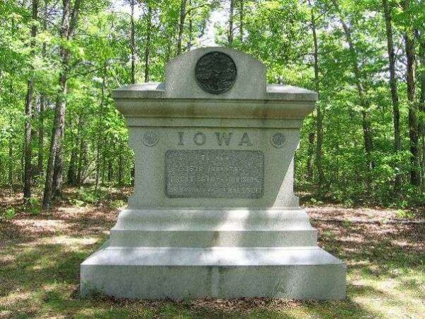 15TH IOWA INFANTRY REGIMENT AT SHILOH MEMORIAL
