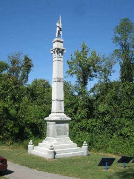 IOWA MEMORIAL AT LOOKOUT MOUNTAIN
