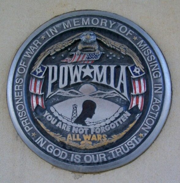VFW POST 7079 POW MIA WAR MEMORIAL MEDALLION