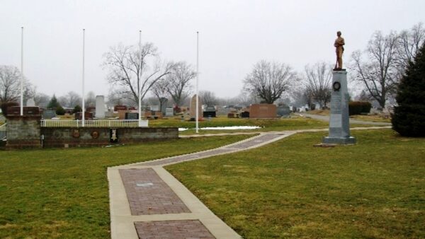FAYETTE COUNTY CIVIL WAR MEMORIAL RESTORED