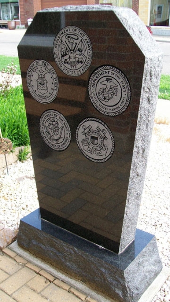 AMANDA ULTIMATE SACRIFICE WAR MEMORIAL BACK