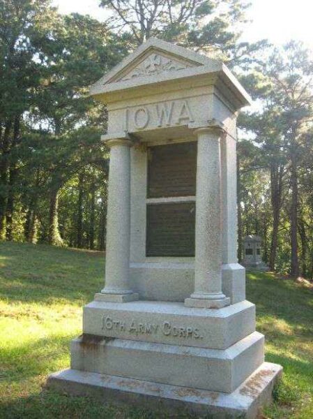 16TH ARMY CORPS AT VICKSBURG MEMORIAL