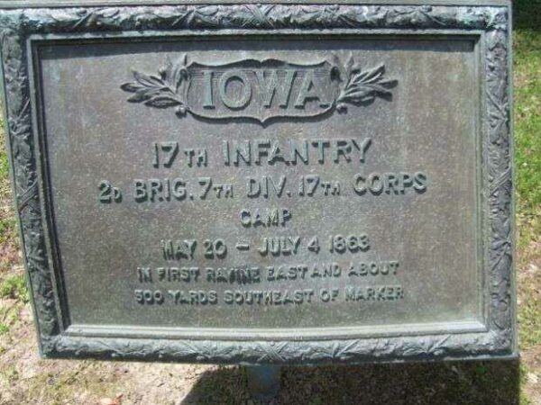 17TH IOWA INFANTRY RAVINE AT VICKSBURG MEMORIAL PLAQUE
