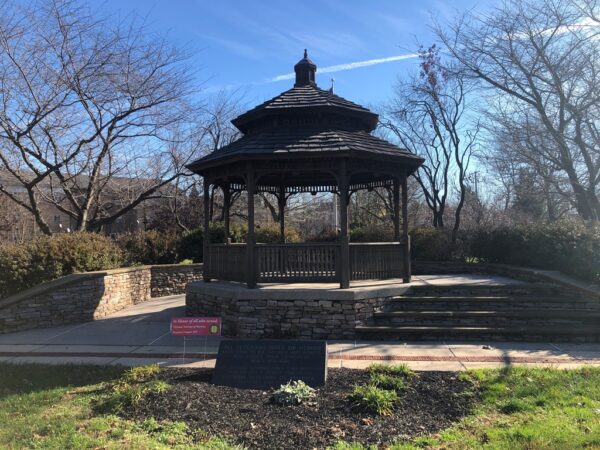 GOLD STAR MOTHERS MEMORIAL GAZEBO