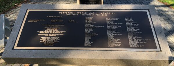 POTTSTOWN WORLD WAR II MEMORIAL PLAQUE A