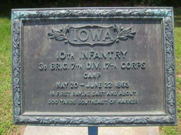 10TH IOWA INFANTRY RAVINE AT VICKSBURG MEMORIAL PLAQUE