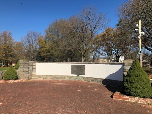 POTTSTOWN WAR VETERANS MEMORIAL